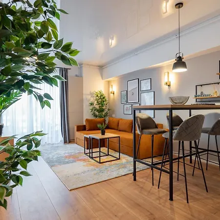Karelia Sunset Apartment Mamaia